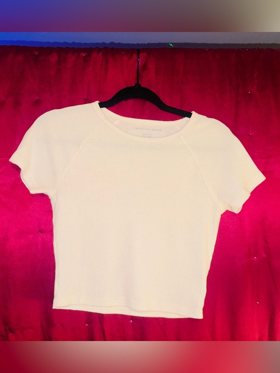 American Eagle Outfitters Tops - 👑 Cute American Eagle Outfitters Cream Waffle Knit Crop Tee Size XSmall